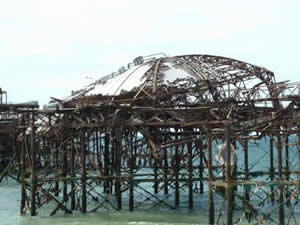 Collapse of the West Pier taken September 2003 